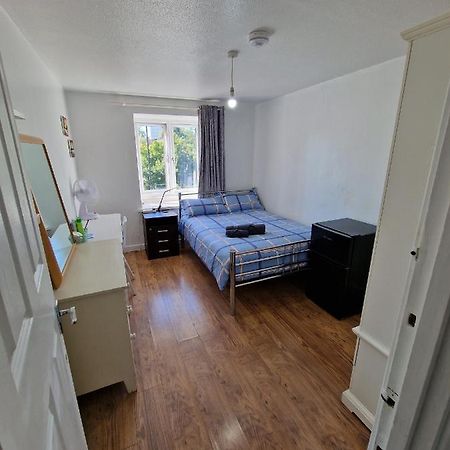 Cozy Double Bedroom In Zone 1-2 Central Лондон Экстерьер фото